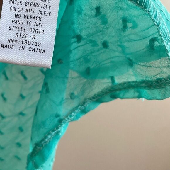 Umgee Green Sheer Tank - Picture 11 of 11